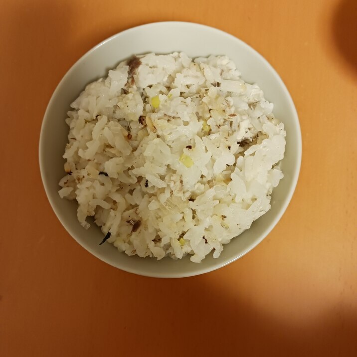 さわらの炊き込みご飯